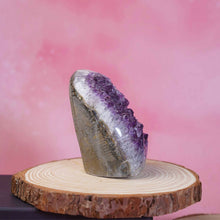 Amethyst Table Piece Geode (2.5 x 3.5 inches)