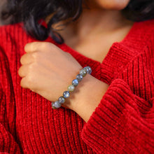 Labradorite Bracelet (10 mm)